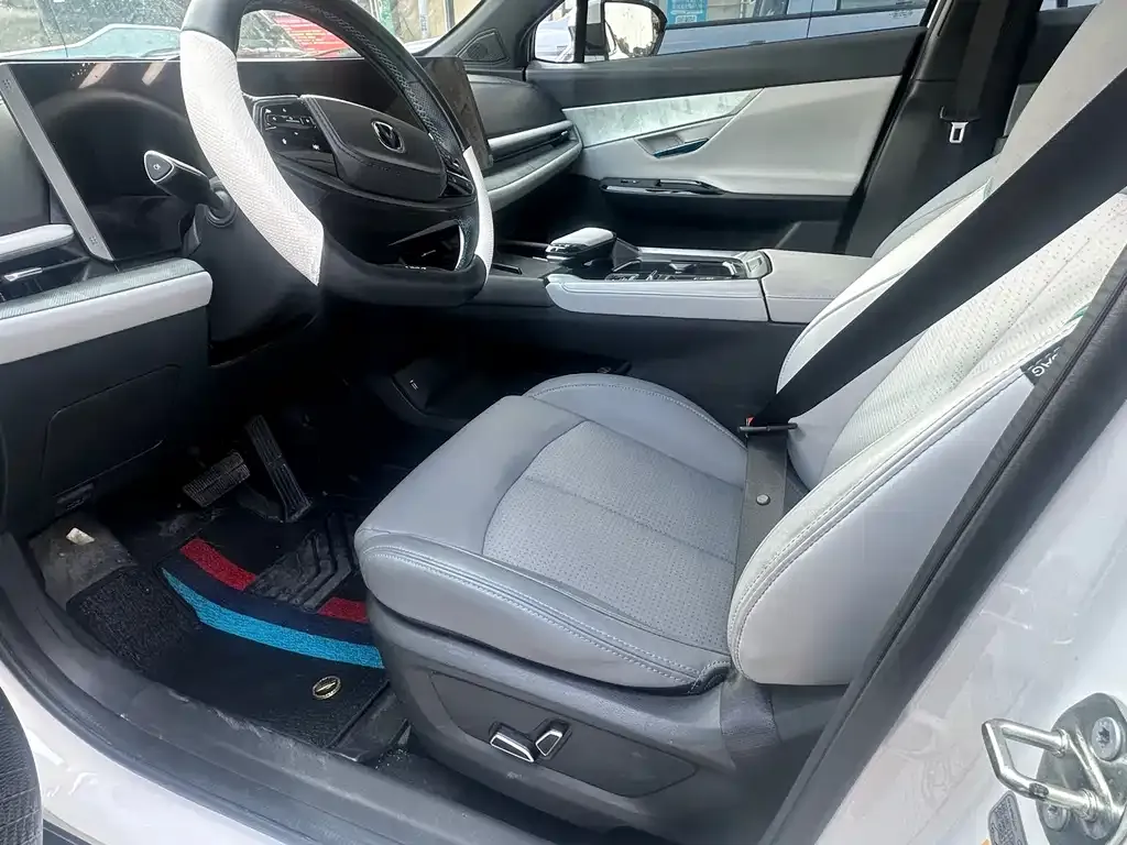 Changan UNI-T 2023 из CN, фото 8