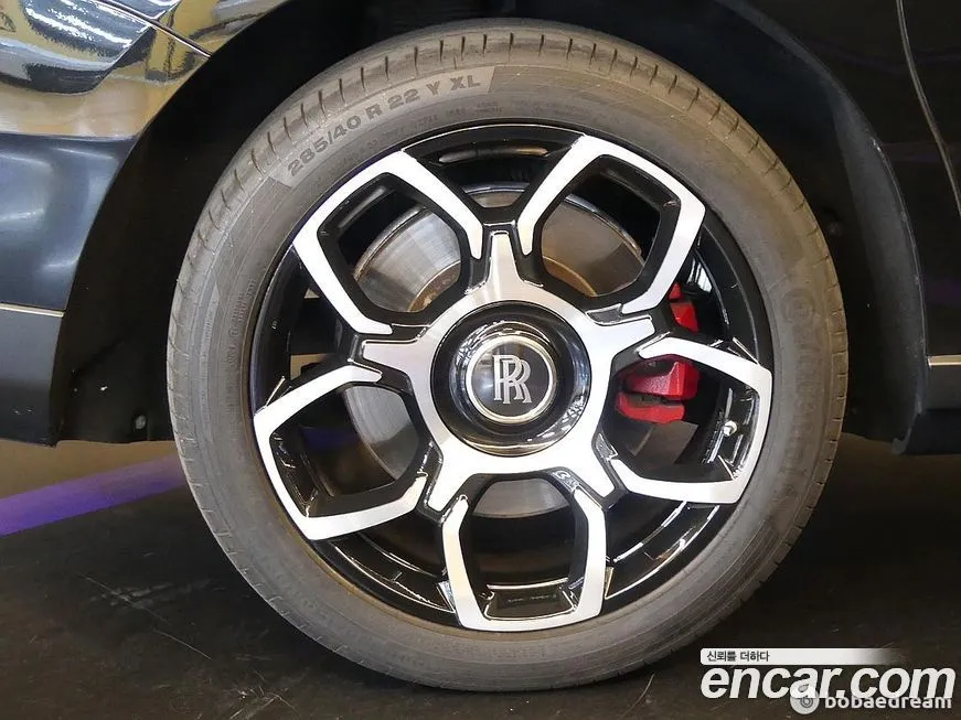 Rolls-Royce Cullinan 2021 из KR, фото 8