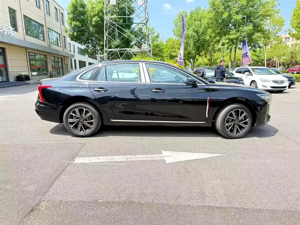 Hongqi H5 PHEV 2026 из CN, фото 8