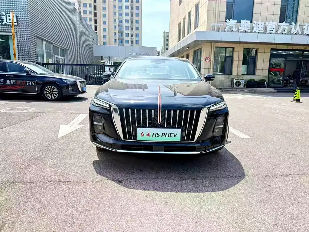 Hongqi H5 PHEV 2026 из CN, фото 6