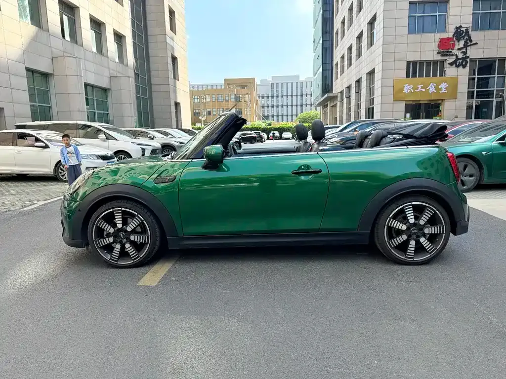 MINI Cooper (3-door) — фото 10