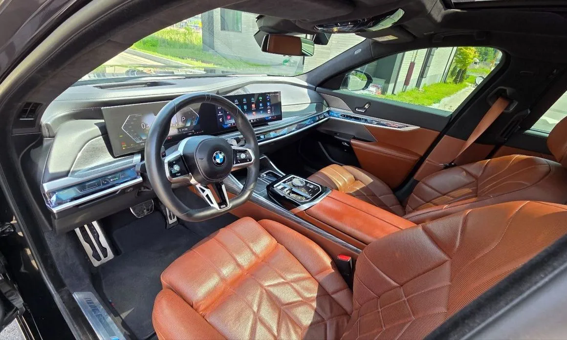 BMW 7-Series 2023 из KR, фото 7