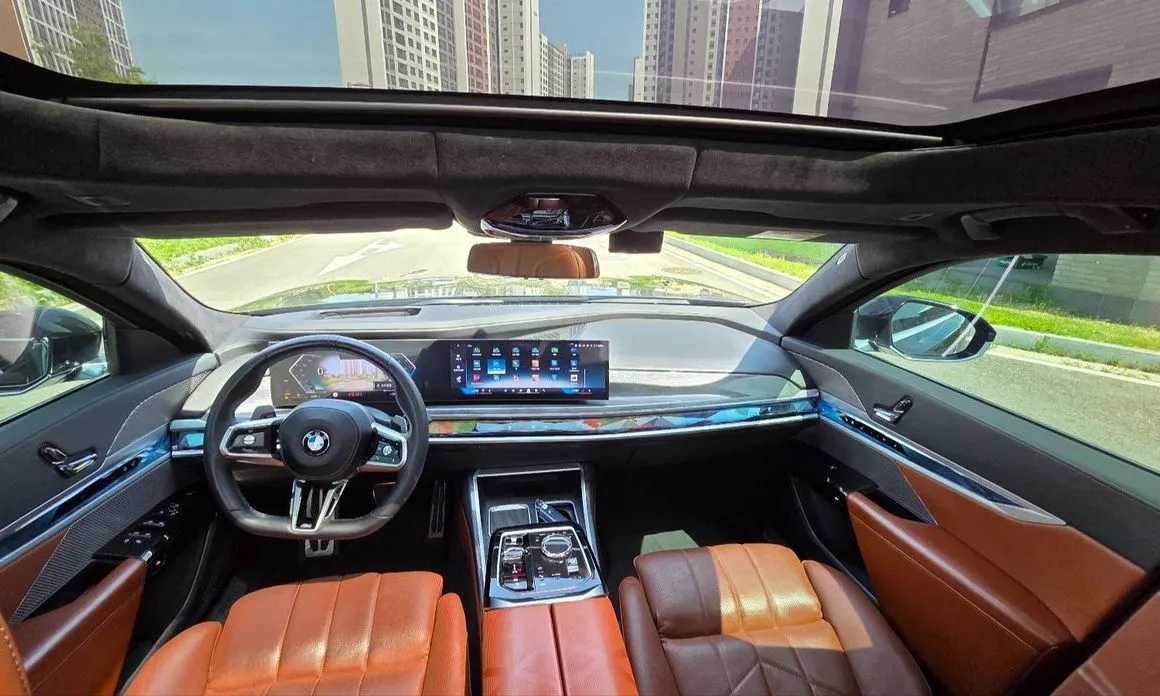BMW 7-Series 2023 из KR, фото 4
