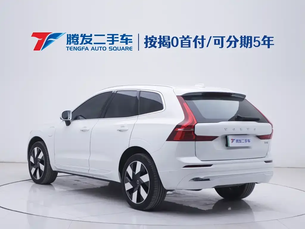 Volvo XC60 PHEV 2024 из CN, фото 7