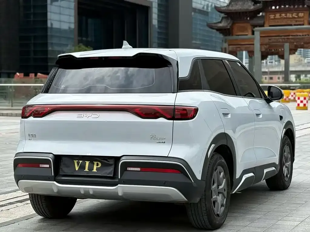 BYD Yuan UP 2025 из CN, фото 3