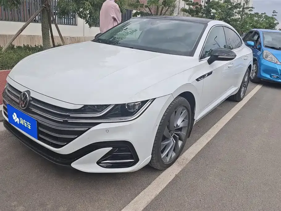 Volkswagen CC — фото 1