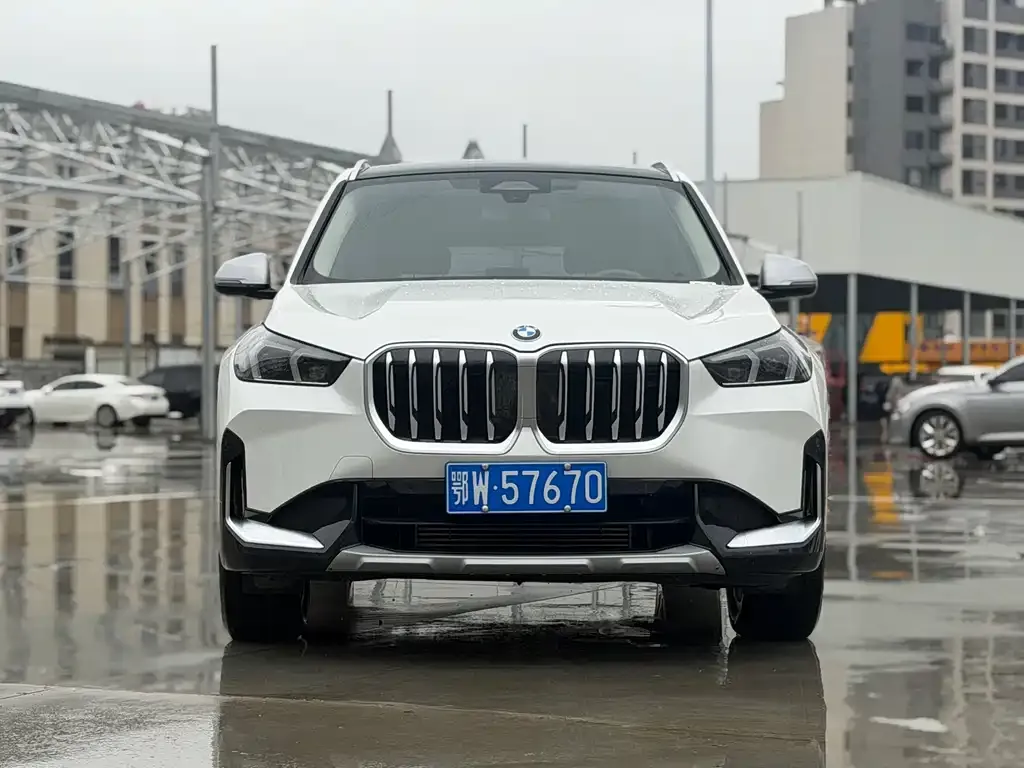 BMW X1 — фото 4