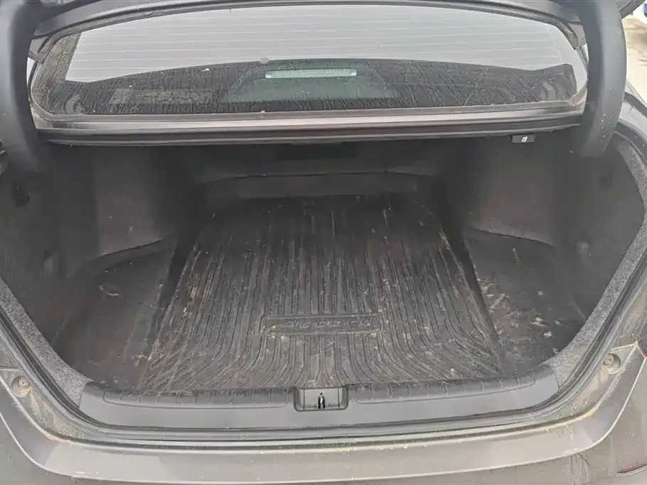 Honda Accord — фото 4