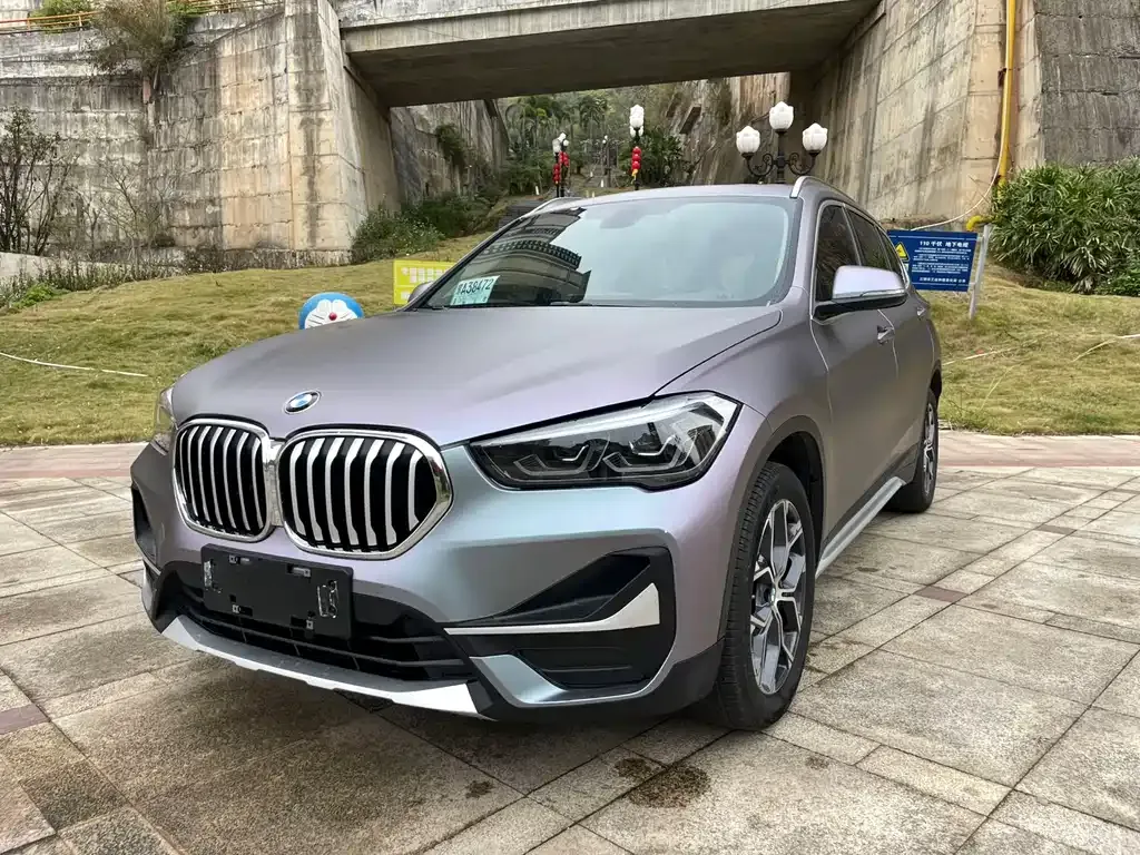 BMW X1 — фото 1