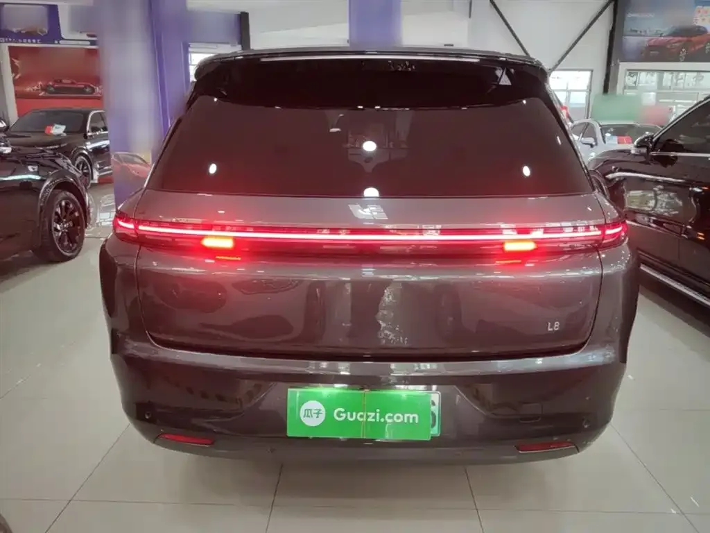 Li Auto L8 2023 из CN, фото 4