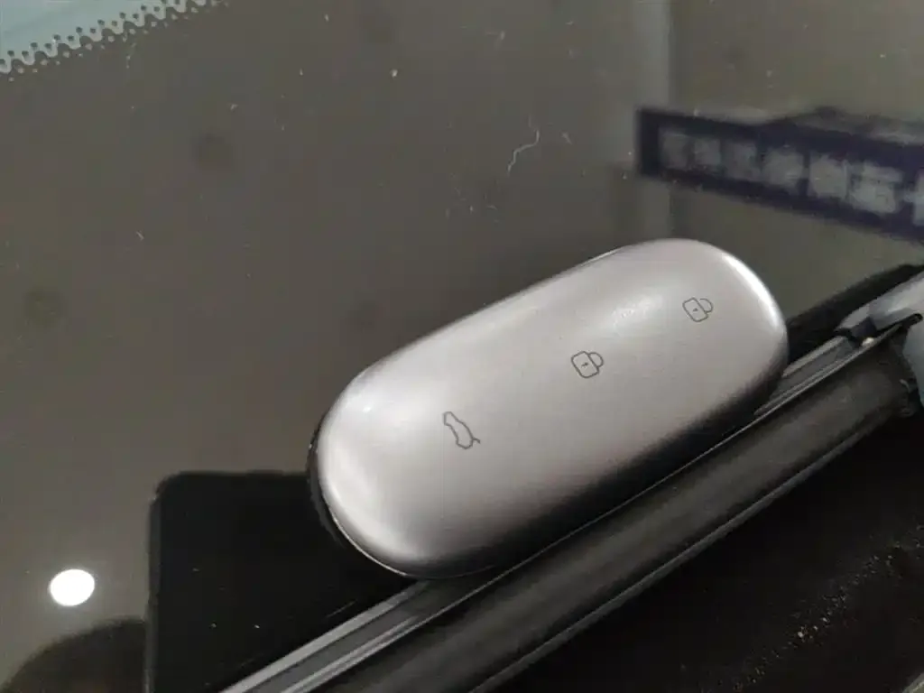 Li Auto L8 2023 из CN, фото 2