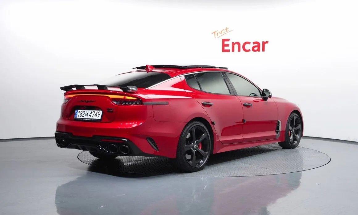 Kia Stinger 2021 из KR, фото 2