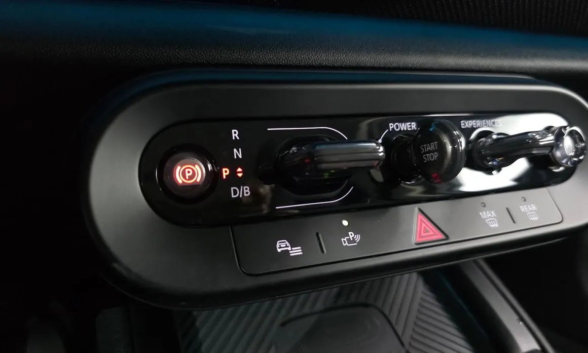 Mini Countryman 2025 из KR, фото 2
