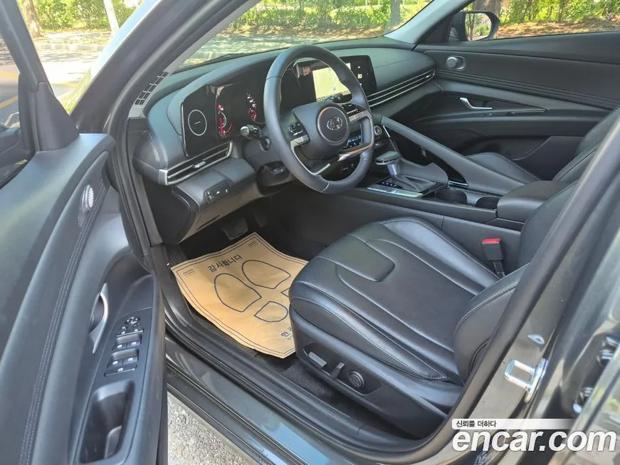 Hyundai AVANTE — фото 2