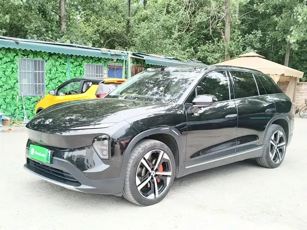 NIO ES7