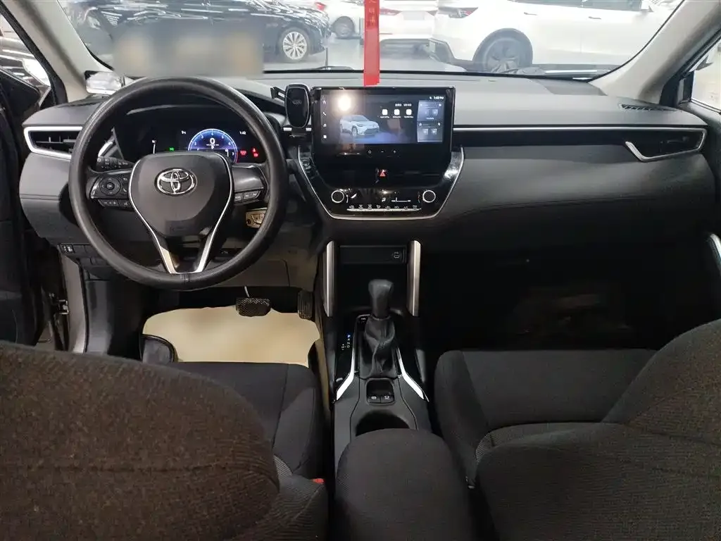 Toyota Frontlander 2023 из CN, фото 9