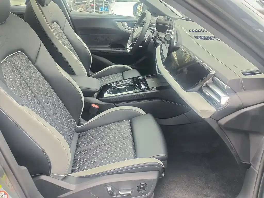 Audi A5L 2025 из CN, фото 5