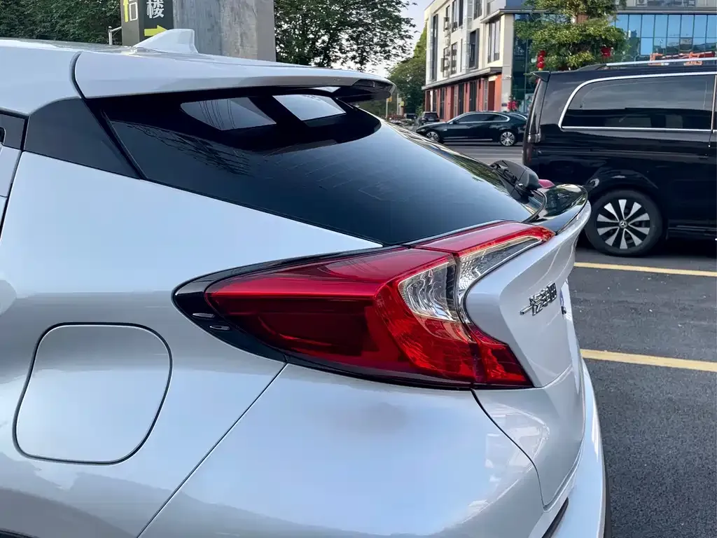 Toyota IZOA 2023 из CN, фото 4