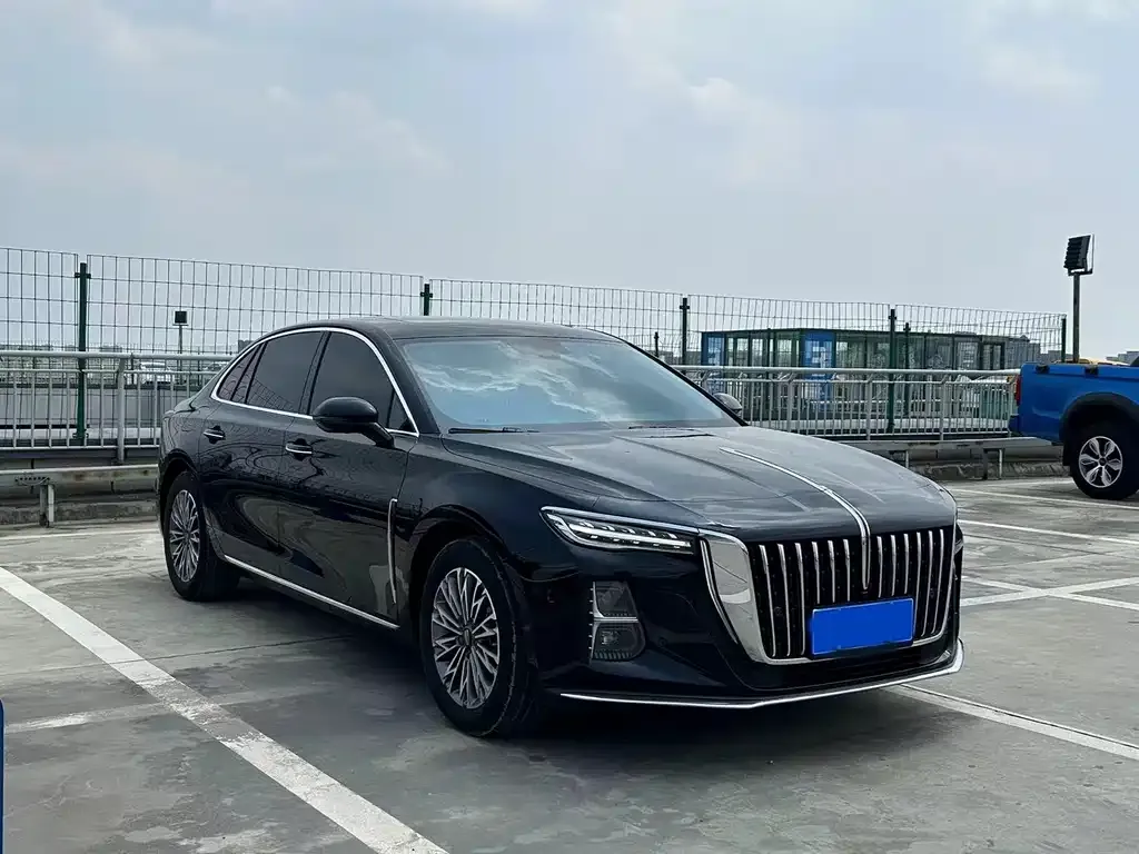 Hongqi H5 — фото 2