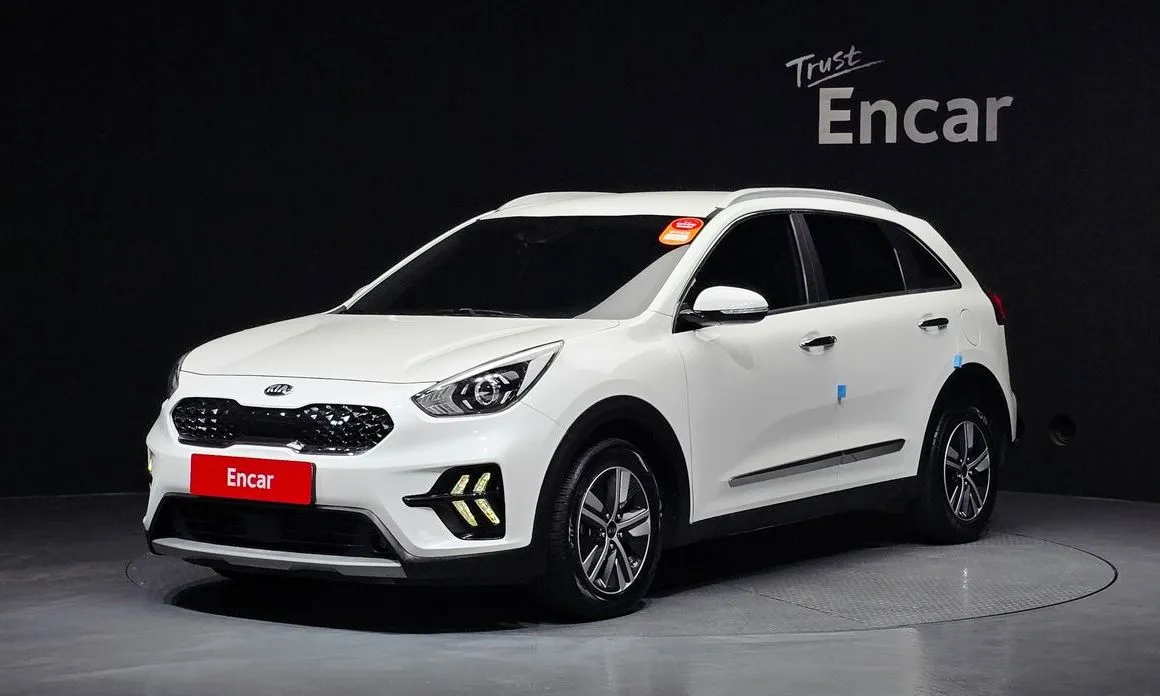 Kia Niro — фото 1
