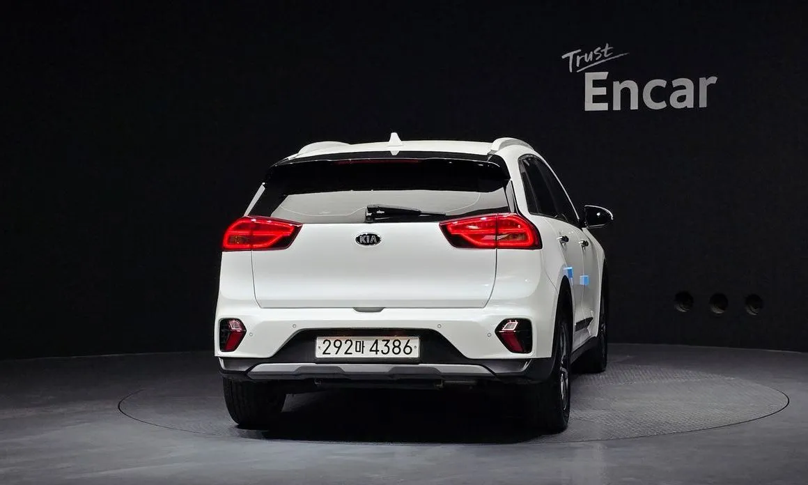 Kia Niro — фото 2