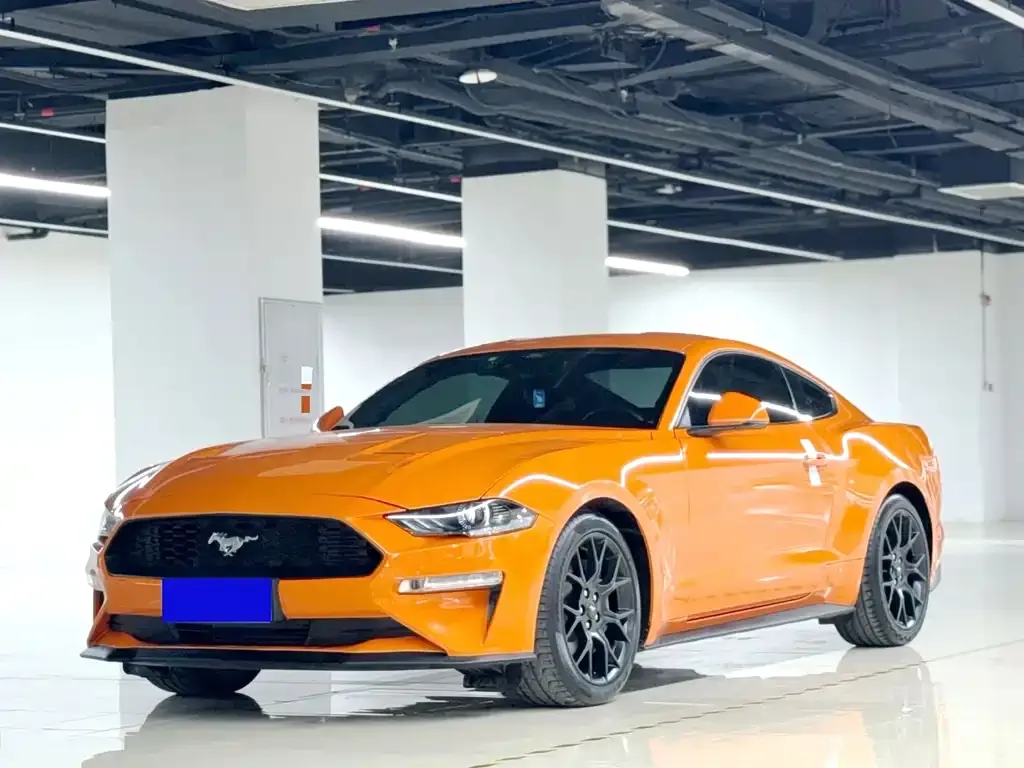 Ford Mustang 2022 из CN, фото 1