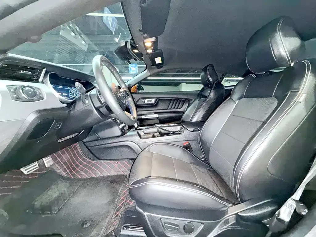 Ford Mustang 2022 из CN, фото 8