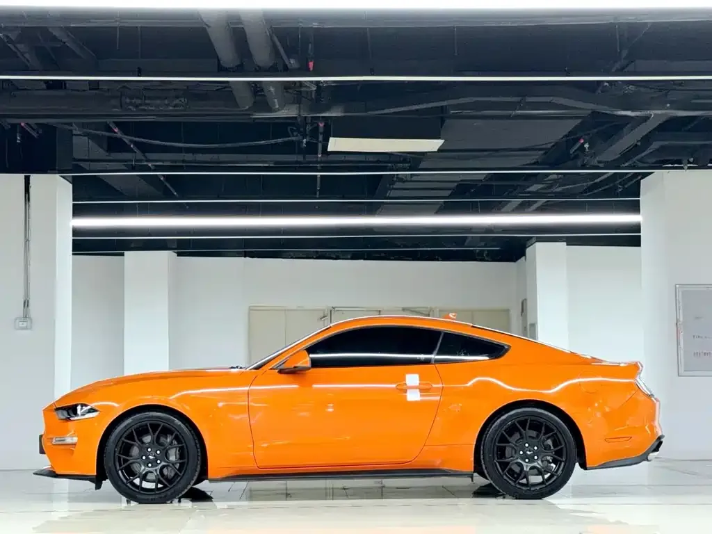 Ford Mustang 2022 из CN, фото 6