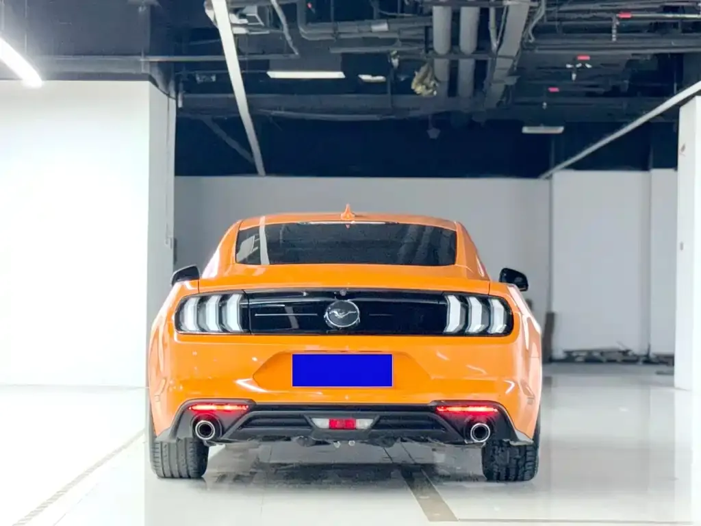 Ford Mustang 2022 из CN, фото 2