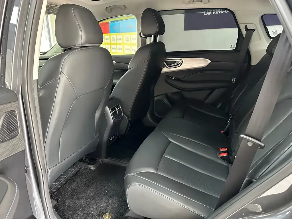 Roewe RX5 2025 из CN, фото 2