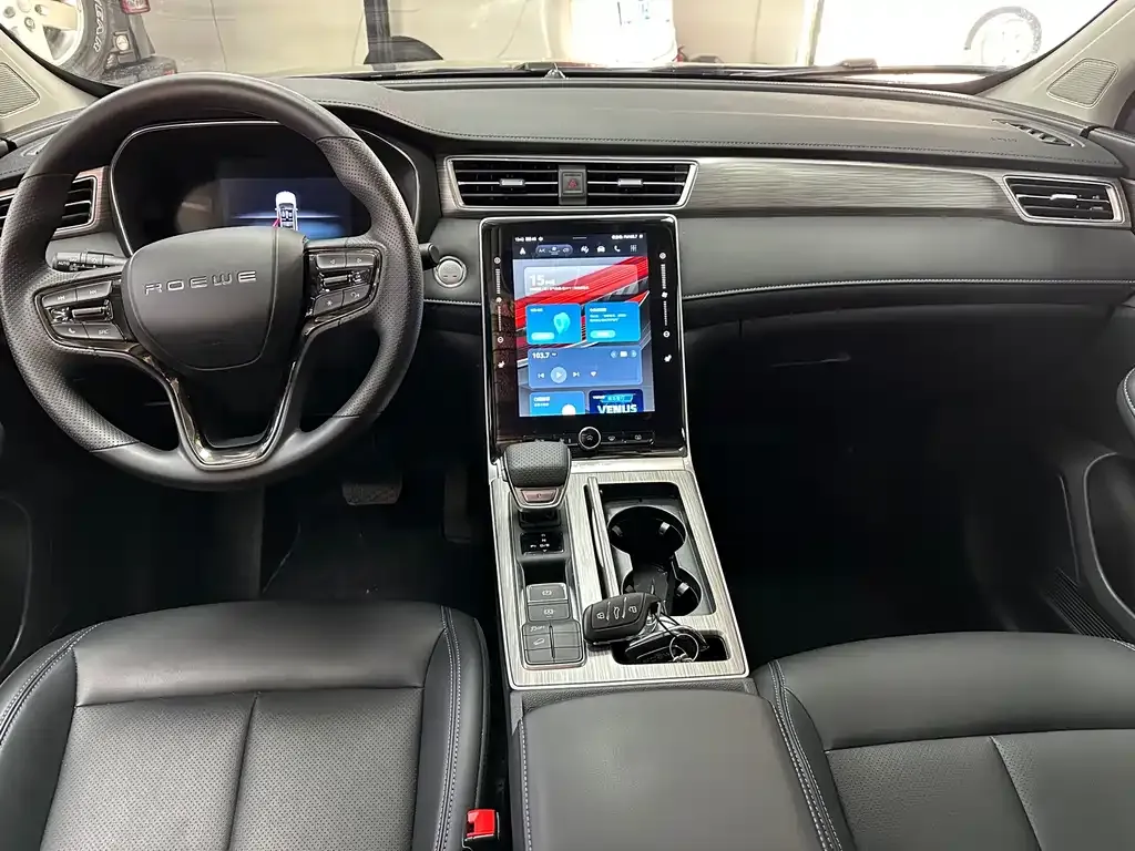 Roewe RX5 2025 из CN, фото 10