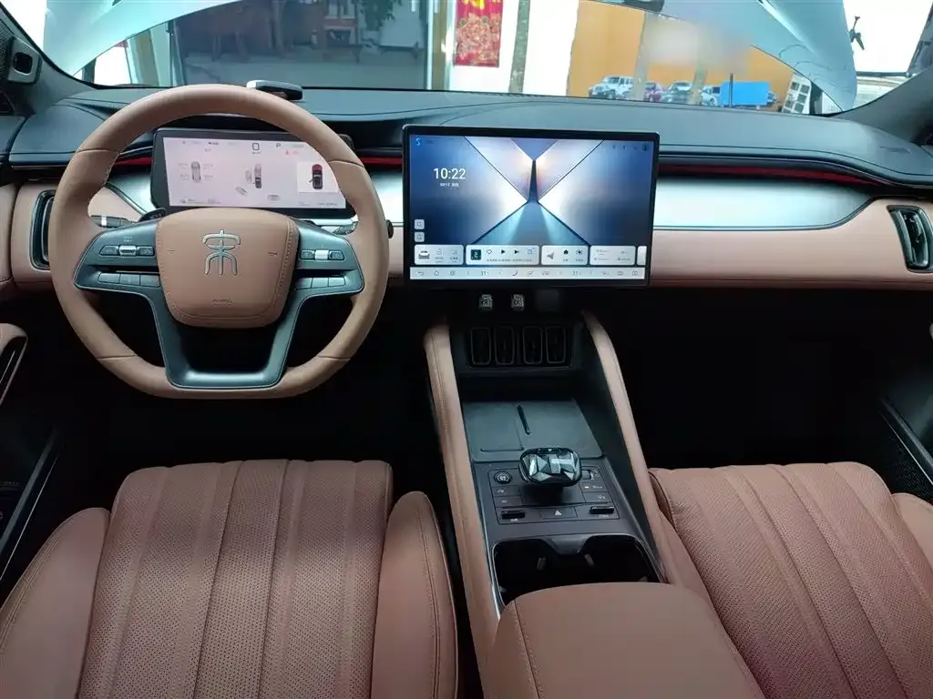 BYD L EV 2025 из CN, фото 8