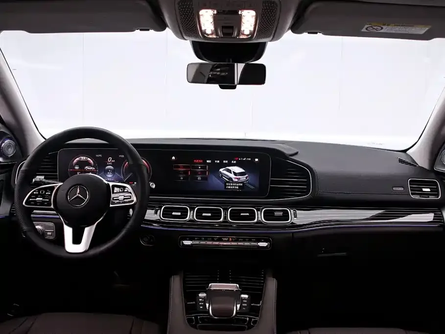 Mercedes-Benz GLE — фото 10