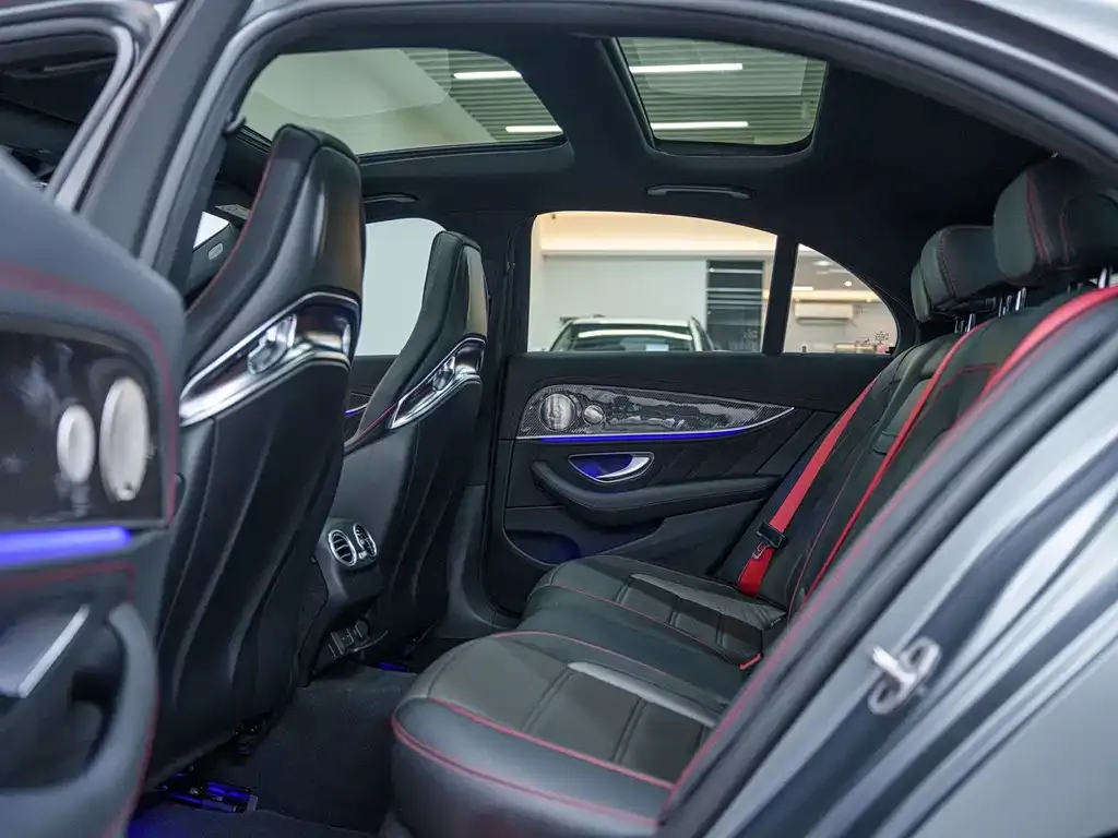 Mercedes-Benz E-Class AMG 2022 из CN, фото 10