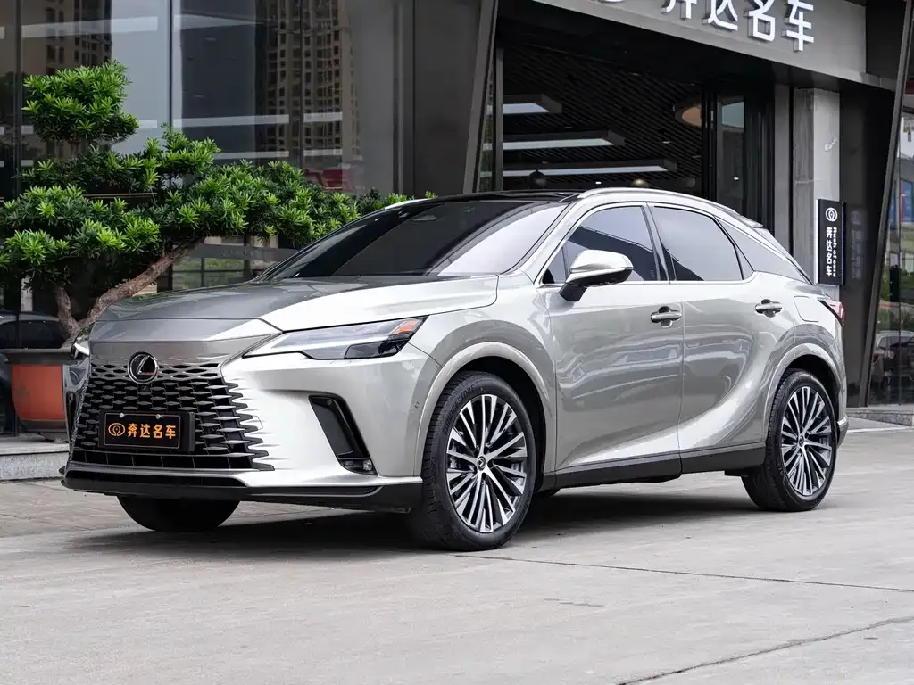 Lexus RX New Energy — фото 1