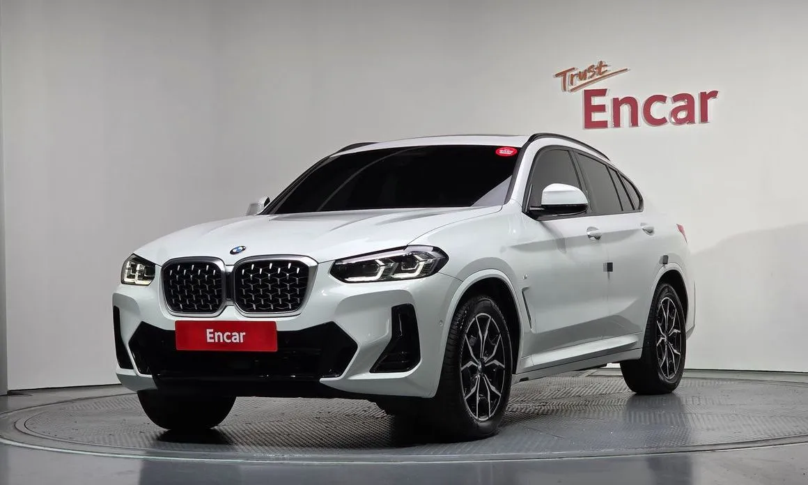BMW X4 2023 из KR, фото 1