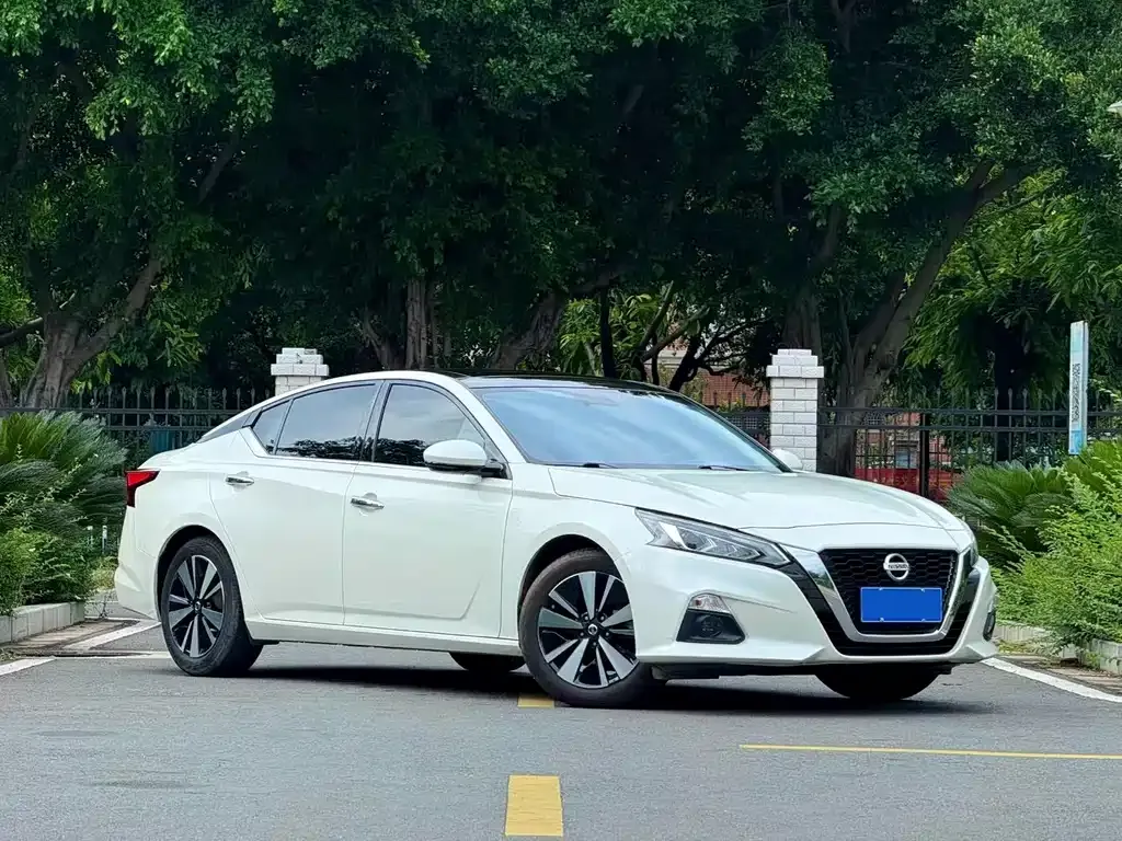 Nissan Teana — фото 8