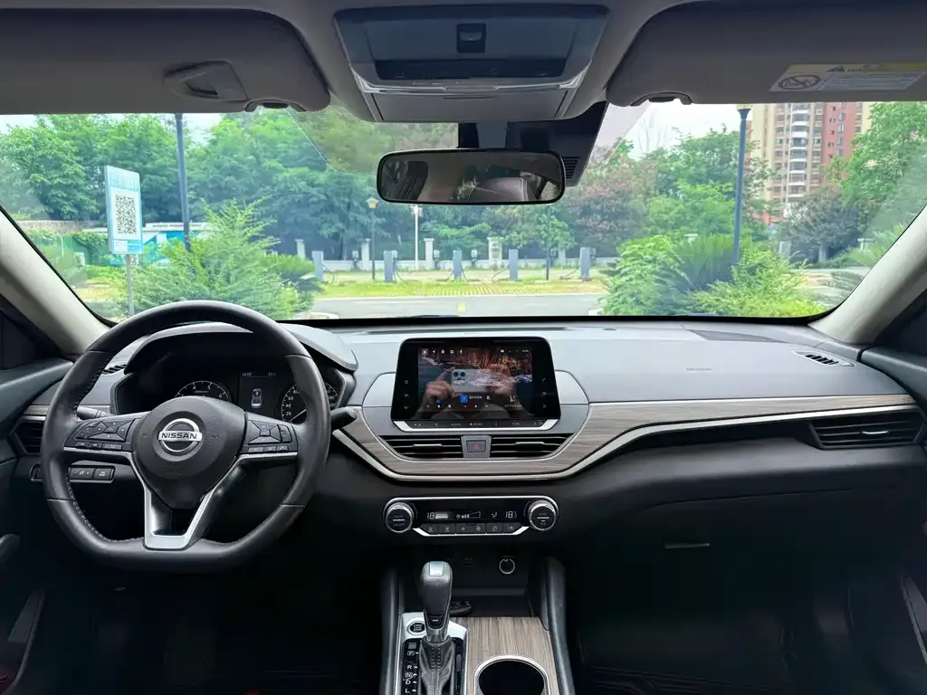 Nissan Teana — фото 3
