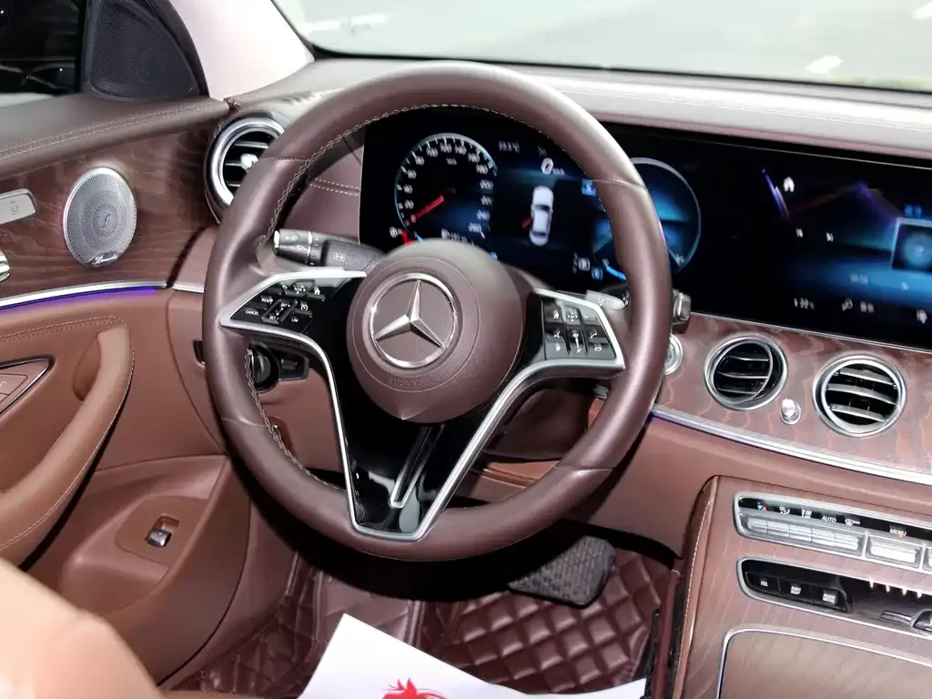 Mercedes-Benz E-Class 2021 из CN, фото 4