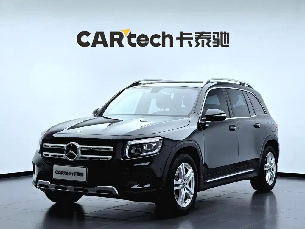 Mercedes-Benz GLB — фото 1