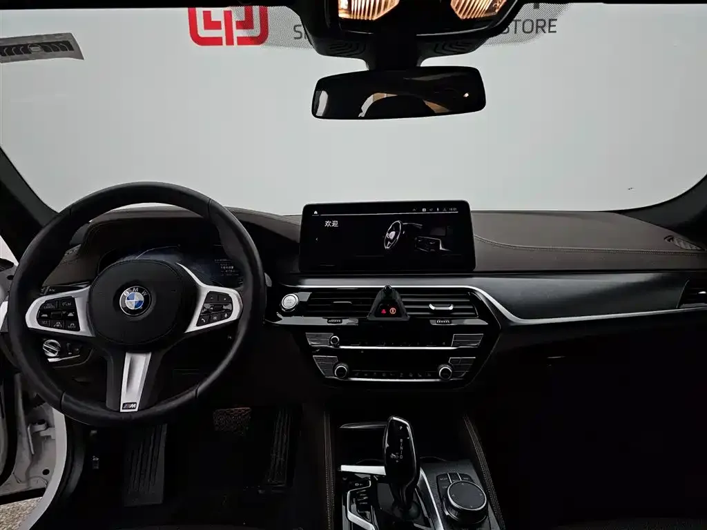 BMW 5 Series New Energy — фото 2