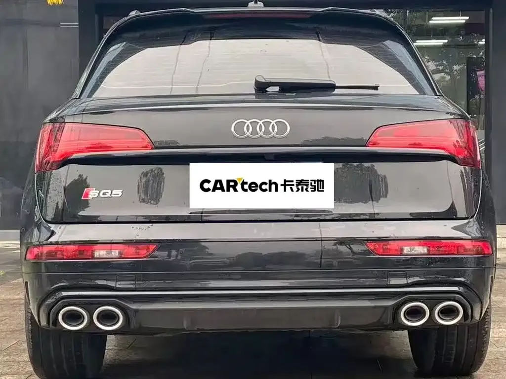 Audi SQ5 2022 из CN, фото 9
