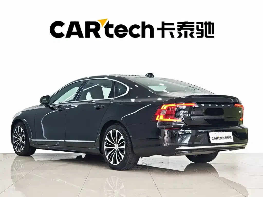 Volvo S90 — фото 8