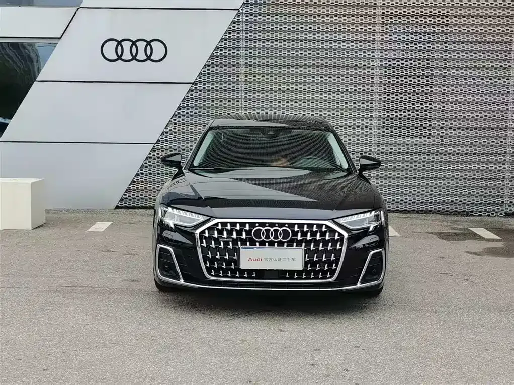 Audi A8 2025 из CN, фото 9