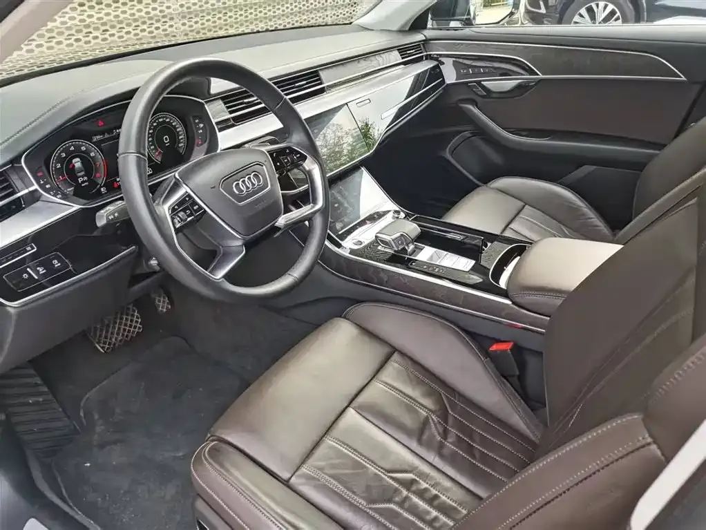 Audi A8 2025 из CN, фото 3