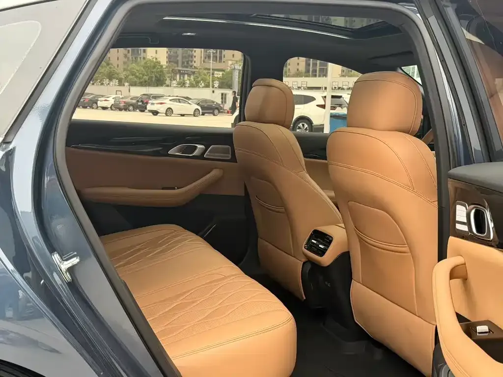 Geely Galaxy A7 2025 из CN, фото 9