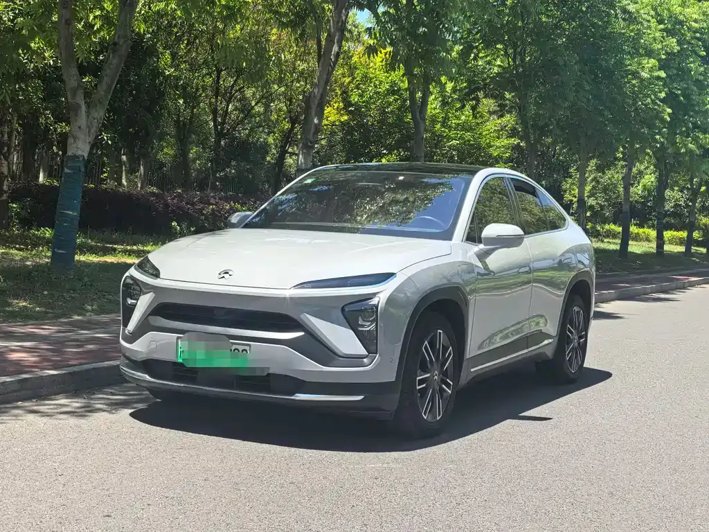 NIO EC6