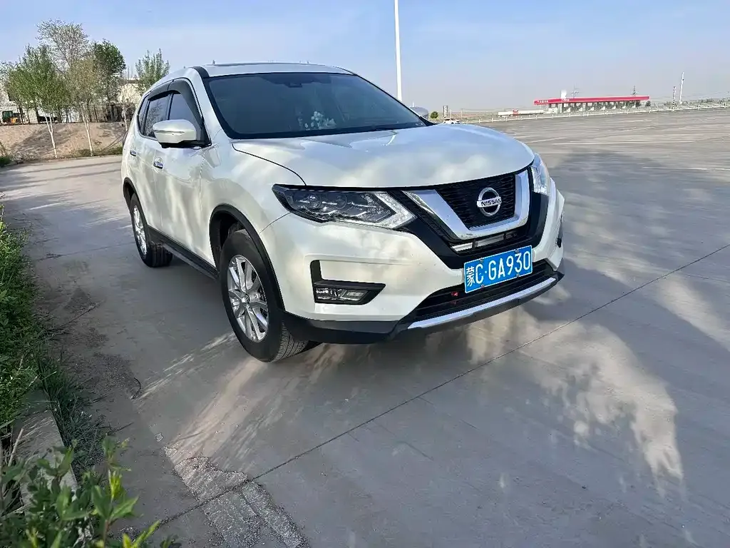 Nissan X-Trail — фото 5