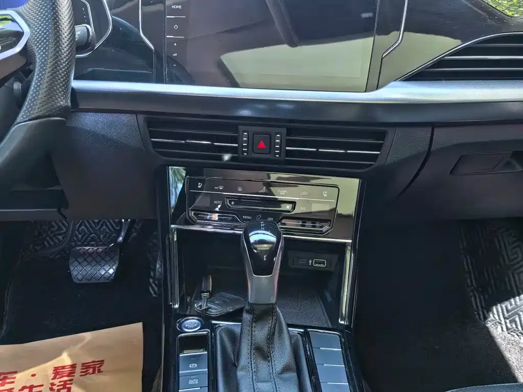 Volkswagen Passat — фото 3