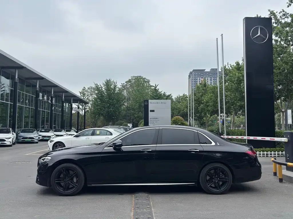 Mercedes-Benz E-Class New Energy 2022 из CN, фото 3